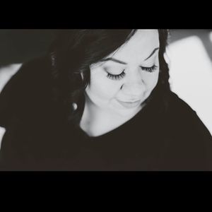 Meet your Posher, Elena